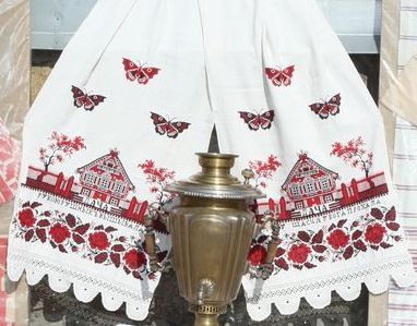 РУКОЮ РУШНЫКЪ ВЫШЫВАЛА ЩАСЦЯ У БОГА ПРОХАЛА ДАЧА