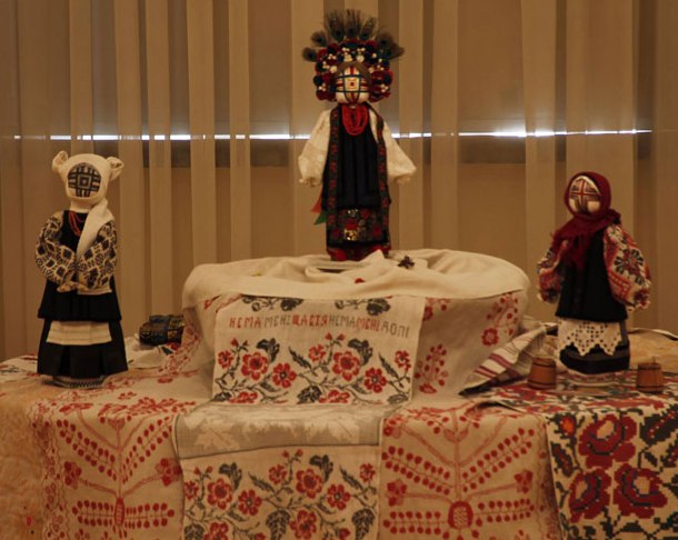 НЕМА МЕНІ ЩАСТЯ НЕМА МЕНІ ДОЛІ